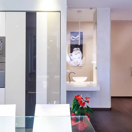 Modern Flat With Garden And Parking Génova
